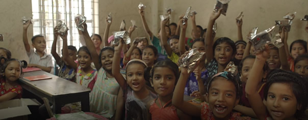 写真-5:生き生きとした笑顔の子どもたち